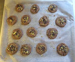 Chokoladecookie med pistacie